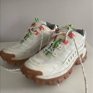 White chunky sneakers